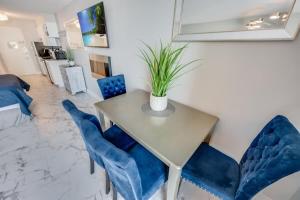 Nice Renovated Sea Mist with Amazing Ocean Views