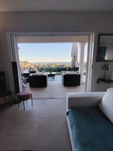 Villa Casa Del Mar Vue mer panoramique, proche de Cannes