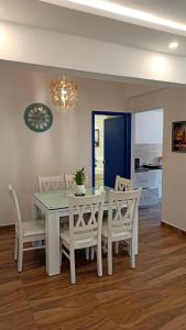 Feel Goa at Poolview 2BHK Luxury Apartment