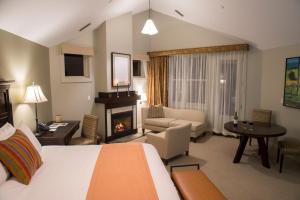 Emerson Resort & Spa