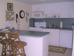 Tommy Bahama Charm with Ocean View & heated Pool #29