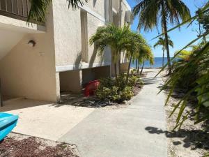 Scenic Oceanview Haven, Pool & Beach Access #7