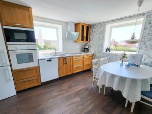 4 person holiday home in HÄLLEVIKSSTRAND