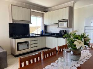 Apartamento frente mar na Enseada