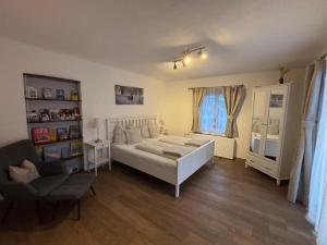 Pepi‘s Apartment
