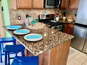 Surf & Strand Unit A for 5