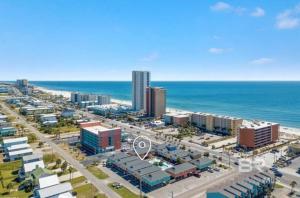 Pet Friendly Beach Access Sleeps 6 Hangout Nearby