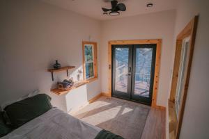 Tiny Home Above the Clouds Pacific Views
