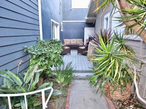 LB Peninsula Steps to Beach close to World Cup