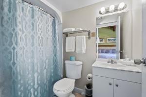 Oceanfront Inn Room #14