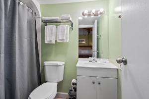 Oceanfront Inn Room #10