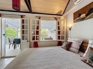 Les volets bleus - Hibiscus