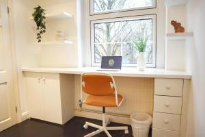 Modern 2BR near Tower Bridge WiFi & Self Check-in