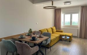 Lovely Apartment In Split