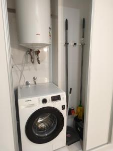 EL ESTUDIO DE LA PLAYA Apartamentos Benalbeach