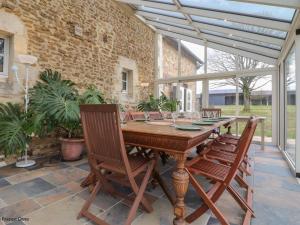 Maison de campagne - 12 pers. - FR-1-497-262