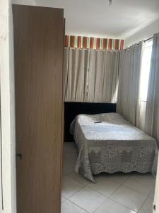 100m Osmar circuito av 7 next to two malls