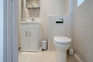 Meadows Way - Colwell - Sleeps 8-10