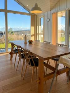 Elegant Minimalism In Cottage Near Vejle Fjord