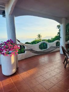 Casa Blanca Puerto Galera