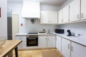 Quo Mãe de Deus Apartment