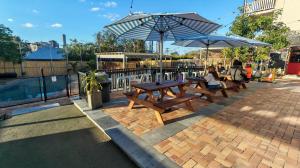 Somewhere To Stay Backpackers