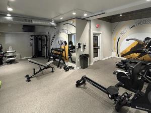 Landing Modern 1BD Gym