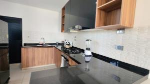 2-bedroom apartment & Free parking