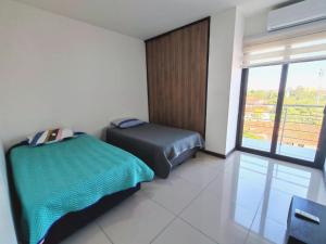 2-bedroom apartment & Free parking
