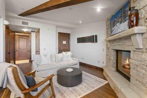 Ski in Ski Out, One bedroom condo condo