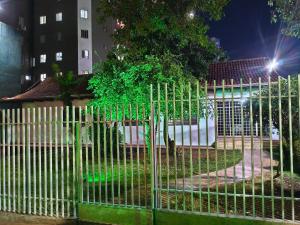 Casa no centro de Cascavel com localização privilegiada