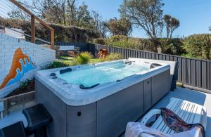 Myth On Mollymook Mountain - Bannister Pt - Spa & Games Room