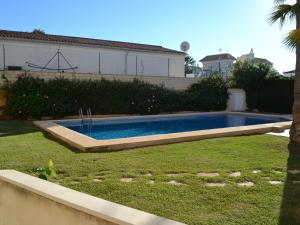 Apartamento frente al mar en Denia con mascotas permitidas, estacionamiento y aire acondicionado - ES-373-21