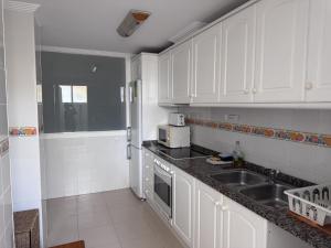 Apartamento frente al mar en Denia con mascotas permitidas, estacionamiento y aire acondicionado - ES-373-21