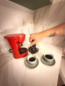 Caribbean Deluxe Apartment Walk to Beach WiFi