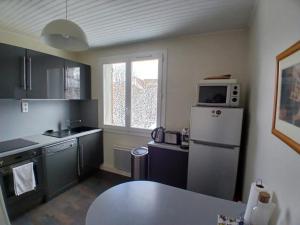Appartement cosy 55m², 5 pers, Alpe dHuez, parking inclus - FR-1-405-378