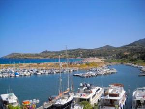 Appartement 6 personnes au Port avec Parking Privé - FR-1-837-95