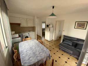 Appartement Climatisé 45 Pers avec Parking - FR-1-837-94