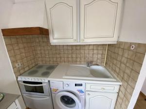 Appartement Climatisé 45 Pers avec Parking - FR-1-837-94
