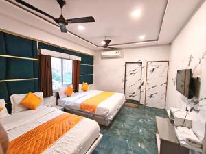 Hotel Karnavati Motera Ahmedabad