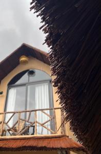 Large balcony on the second floor - Romantic - Lake view