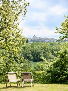 Family House In Private Hamlet Near Monflanquin