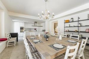 Luxury Villa With Pool In Aso Valley