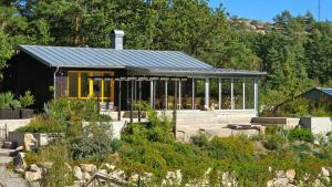 Summer House With Sauna Near Grebbestad