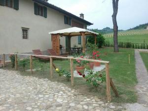 Farmhouse With Pool Amongst Chianti Vineyards