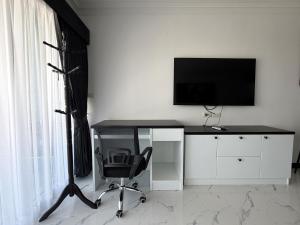Spacious Studio with Balcony - TW Platinum Suites, Jomtien