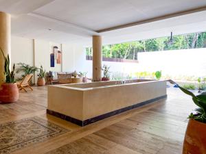 1BR Retreat with Balcony and Wellness Amenities