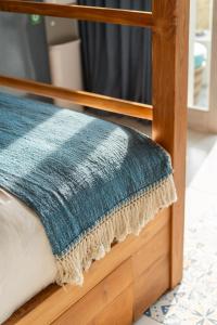 Nusa View - Oceanfront Rentals