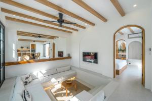 Tropical Hideaways Close to Nyang Nyang Beach