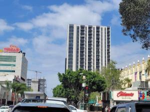 Modern Penthouse 3 bedrooms with a private terrace